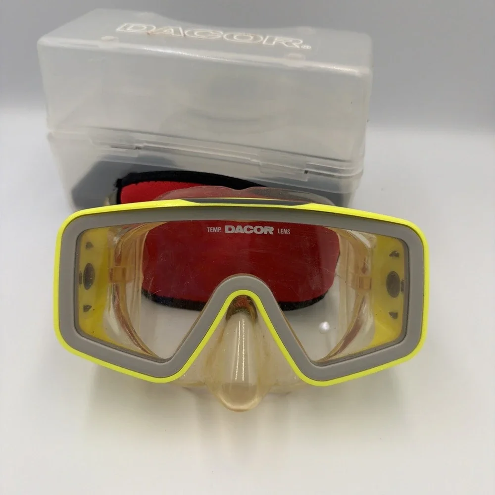 Vintage Dacor Pursuit SL Scuba Goggles